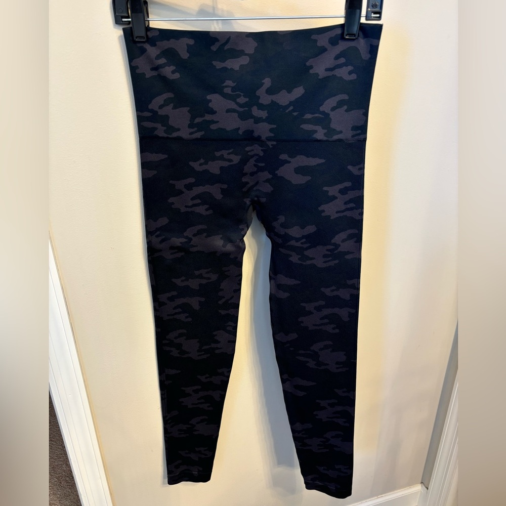SPANX Black Camo Shapewear Leggings